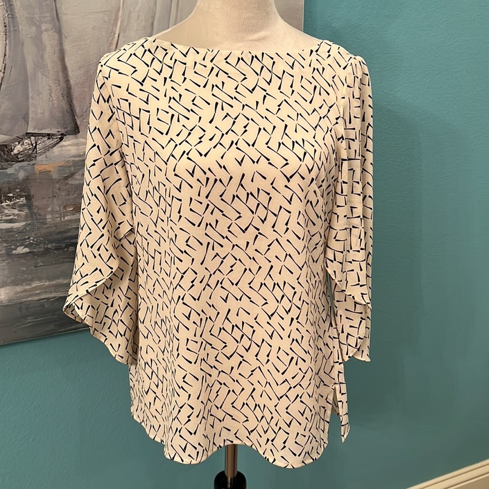 Banana Republic Factory Cream Blouse with Black Geometric Print